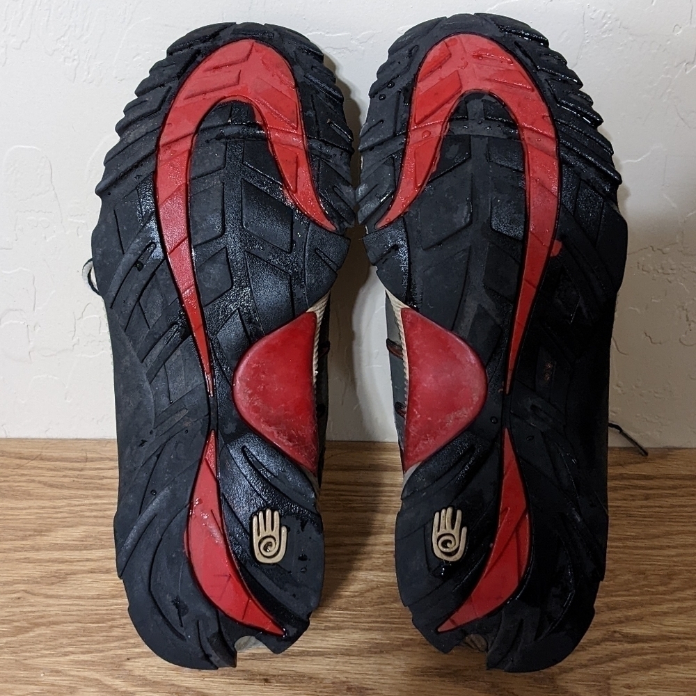 Teva Hiking Shoes - Picture 7 of 9